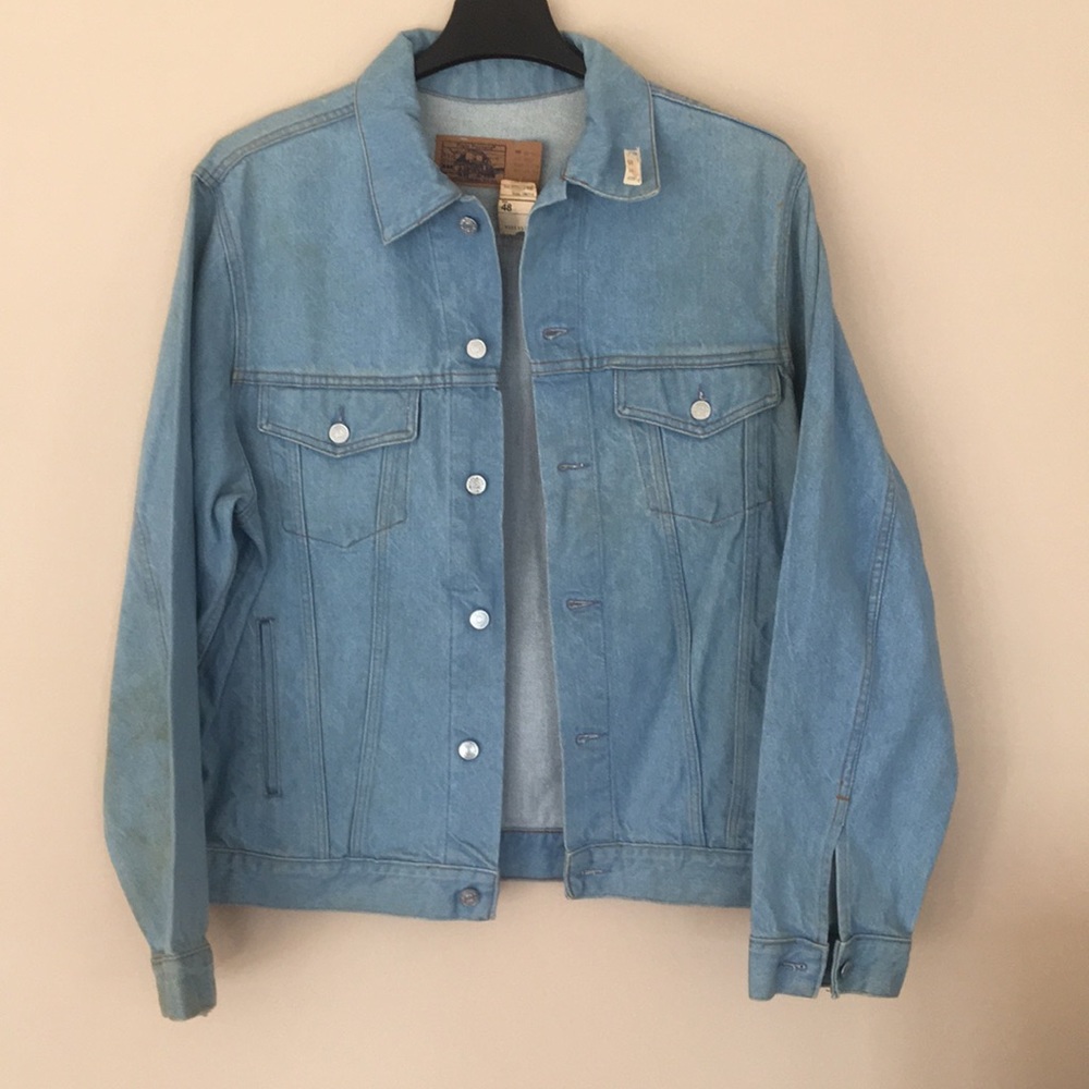 Vintage Men’s ‘Plain Pockets’ Jean Jacket. W/tags